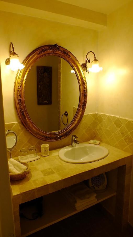 La Royante Bed & Breakfast Aubagne Exterior photo